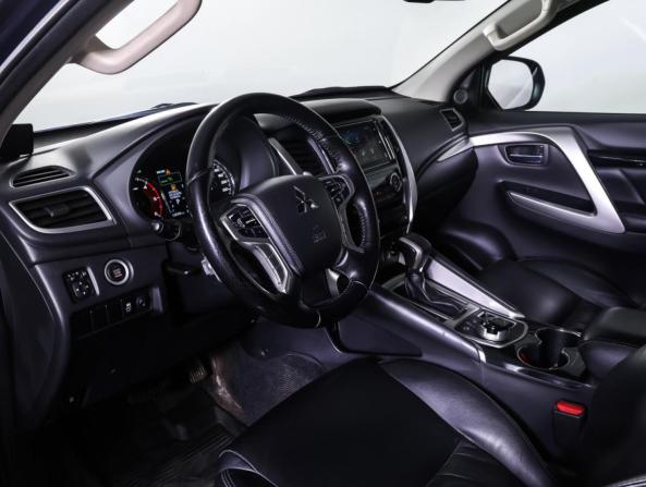 Mitsubishi Pajero Sport III с пробегом 2019 года, цена 3 134 000 рублей, 128299 км, внедорожник, Автокод Объявления