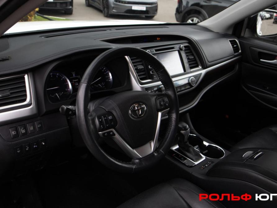 Toyota Highlander III (XU50) Москва  - изображение 10