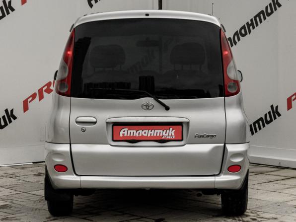 Toyota FunCargo с пробегом 2002 года, цена 420 000 рублей, 216994 км, минивэн, Автокод Объявления