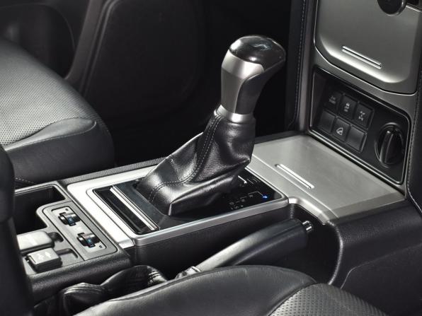 Toyota Land Cruiser Prado 150 Series Рестайлинг 2 с пробегом 2018 года, цена 3 899 995 рублей, 167328 км, внедорожник, Автокод Объявления