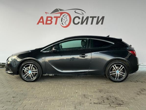 Opel Astra J Рестайлинг с пробегом 2011 года, цена 690 000 рублей, 166000 км, хэтчбек, Автокод Объявления
