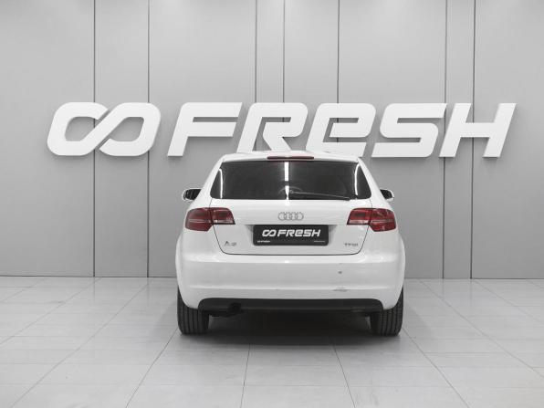 Audi A3 II (8P) Рестайлинг 2 с пробегом 2011 года, цена 820 000 рублей, 256236 км, хэтчбек, Автокод Объявления