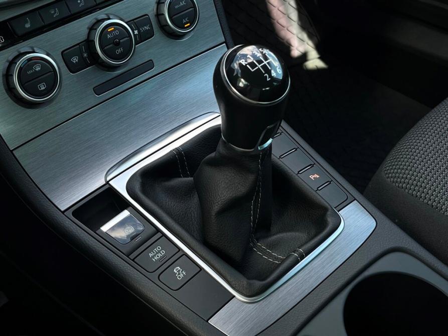 Volkswagen Passat B7 Санкт-Петербург  - изображение 14