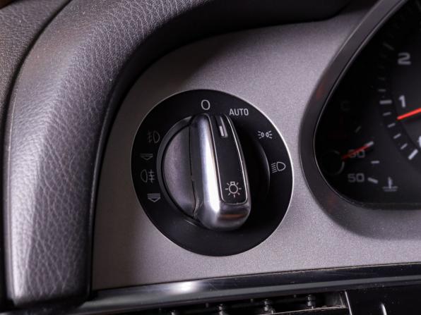 Audi A6 III (C6) Рестайлинг с пробегом 2010 года, цена 1 200 000 рублей, 282531 км, седан, Автокод Объявления