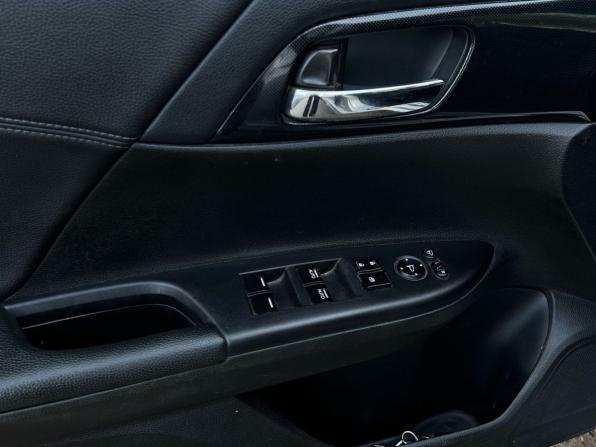 Honda Accord IX с пробегом 2013 года, цена 1 699 000 рублей, 252166 км, седан, Автокод Объявления