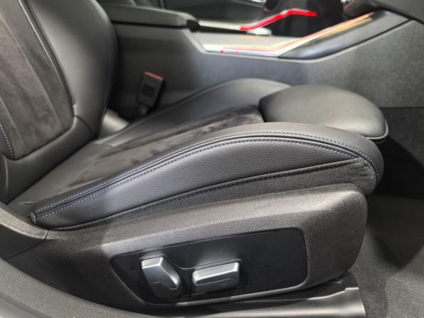BMW 3 серии VII (G2x) Рестайлинг с пробегом 2022 года, цена 5 099 000 рублей, 51419 км, седан, Автокод Объявления
