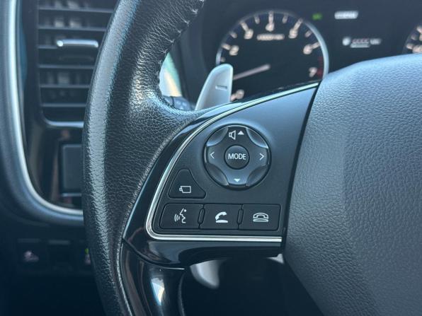 Mitsubishi Outlander III Рестайлинг 2 с пробегом 2018 года, цена 2 250 000 рублей, 117608 км, внедорожник, Автокод Объявления