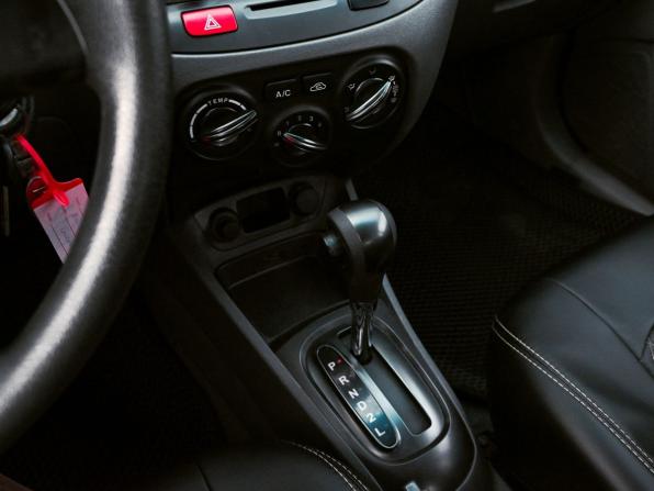 Kia Rio II Рестайлинг с пробегом 2011 года, цена 649 000 рублей, 257335 км, седан, Автокод Объявления