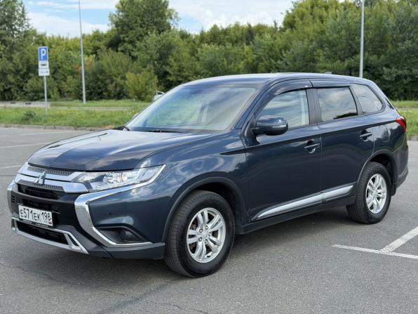 Mitsubishi Outlander III Рестайлинг 3 с пробегом 2019 года, цена 2 049 000 рублей, 88002 км, внедорожник, Автокод Объявления