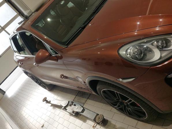 Porsche Cayenne II (958) с пробегом 2011 года, цена 2 520 000 рублей, 87463 км, внедорожник, Автокод Объявления