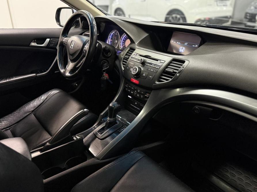 Honda Accord VIII Рестайлинг Казань  - изображение 13