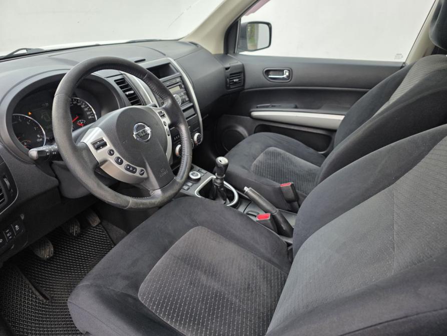 Nissan X-Trail II Рестайлинг Москва  - изображение 9