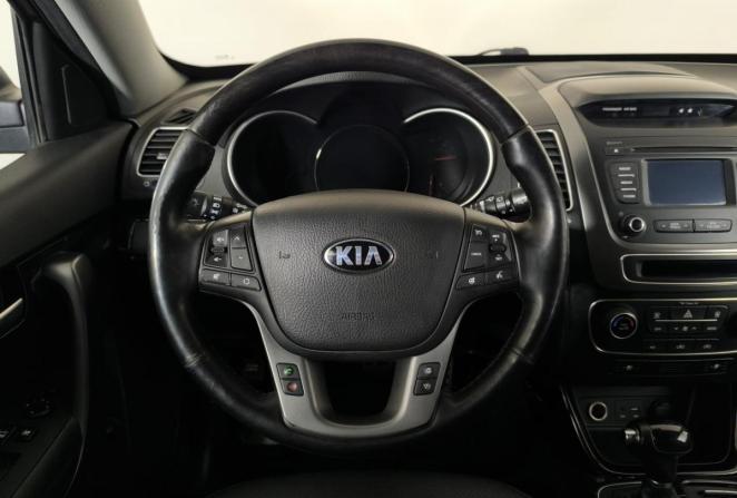 Kia Sorento II Рестайлинг с пробегом 2018 года, цена 2 140 000 рублей, 186795 км, внедорожник, Автокод Объявления