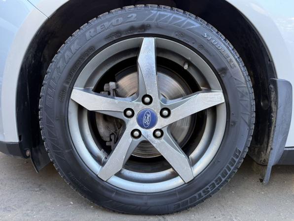 Ford Focus III с пробегом 2012 года, цена 800 000 рублей, 127264 км, седан, Автокод Объявления