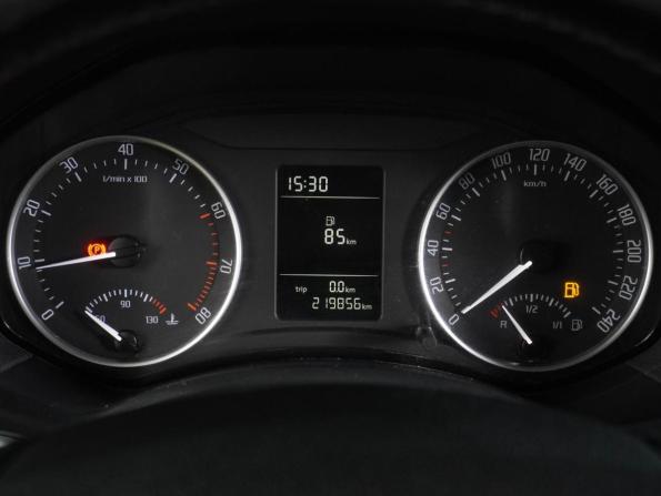 Skoda Octavia II (A5) Рестайлинг с пробегом 2012 года, цена 929 000 рублей, 219856 км, лифтбек, Автокод Объявления