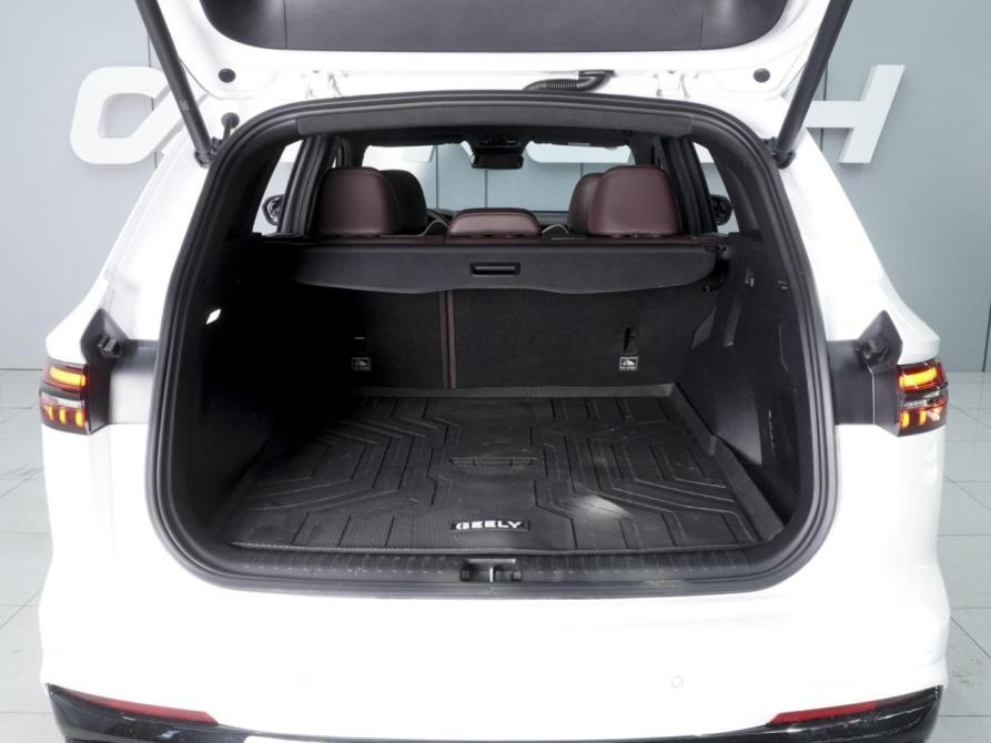 Geely Monjaro I Ростов-на-Дону  - изображение 21