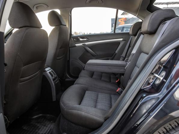 Skoda Octavia II (A5) Рестайлинг с пробегом 2013 года, цена 998 000 рублей, 214182 км, лифтбек, Автокод Объявления