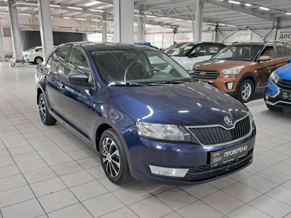 Skoda Rapid I с пробегом 2017 года, цена 1 355 000 рублей, 92630 км, лифтбек, Автокод Объявления