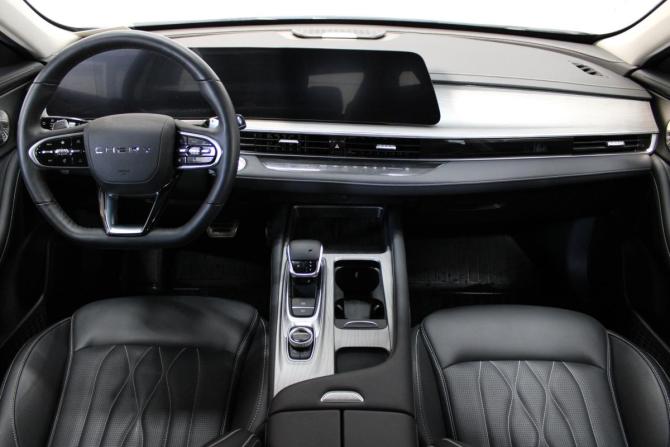 Chery Arrizo 8 с пробегом 2023 года, цена 2 157 000 рублей, 3195 км, седан, Автокод Объявления