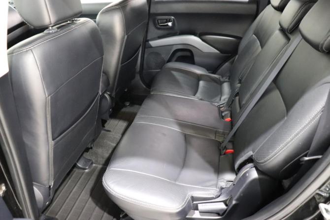 Mitsubishi Outlander II с пробегом 2008 года, цена 1 100 000 рублей, 252990 км, внедорожник, Автокод Объявления
