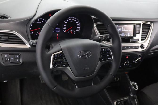 Hyundai Solaris II Рестайлинг с пробегом 2020 года, цена 1 409 000 рублей, 119000 км, седан, Автокод Объявления