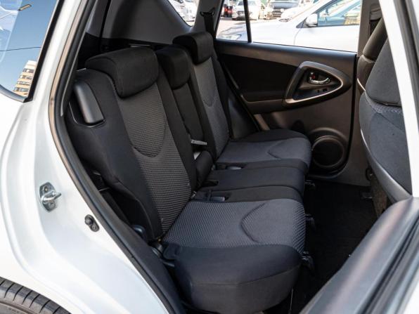 Toyota RAV4 III (XA30) Рестайлинг с пробегом 2011 года, цена 1 350 000 рублей, 208250 км, внедорожник, Автокод Объявления
