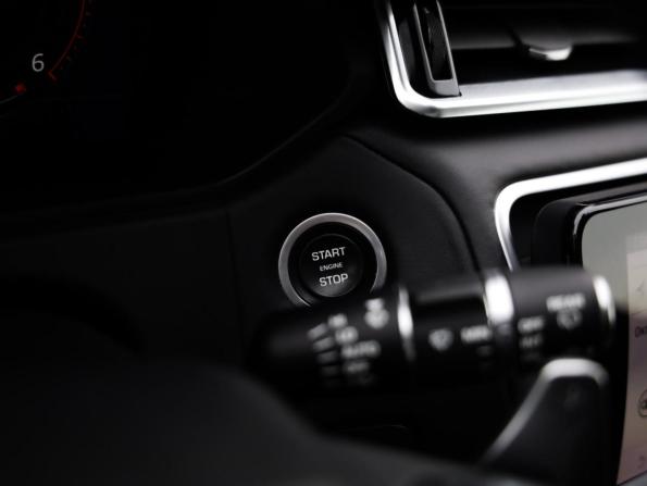 Land Rover Range Rover Velar I с пробегом 2019 года, цена 5 349 000 рублей, 115351 км, внедорожник, Автокод Объявления