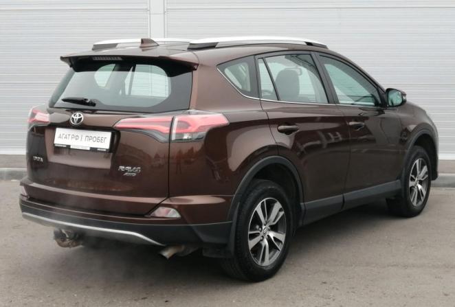 Toyota RAV4 IV (XA40) Рестайлинг с пробегом 2017 года, цена 1 820 000 рублей, 293993 км, внедорожник, Автокод Объявления