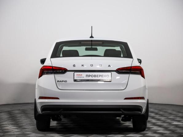 Skoda Rapid II с пробегом 2021 года, цена 1 589 000 рублей, 85986 км, лифтбек, Автокод Объявления