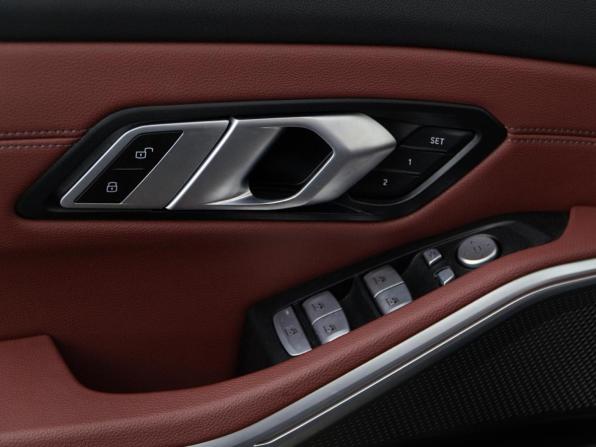 BMW 3 серии VII (G2x) Рестайлинг с пробегом 2023 года, цена 6 148 046 рублей, 4745 км, седан, Автокод Объявления