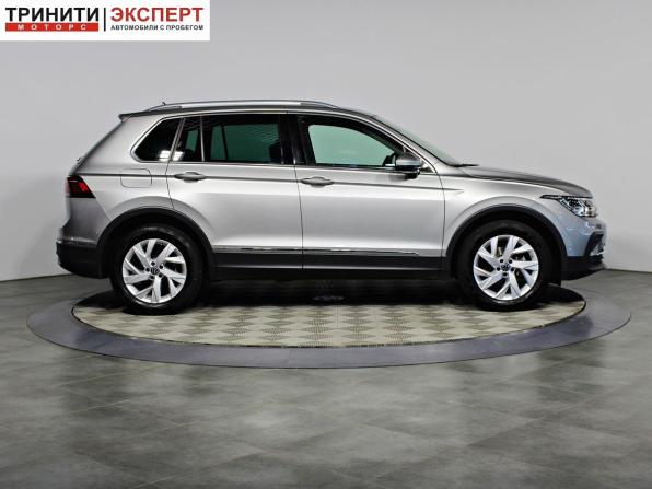 Volkswagen Tiguan II Рестайлинг с пробегом 2021 года, цена 3 057 000 рублей, 36810 км, внедорожник, Автокод Объявления