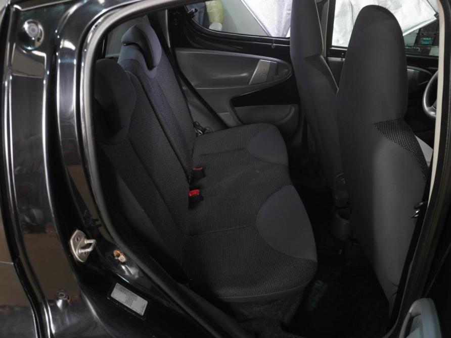 Peugeot 107 I Воронеж  - изображение 7