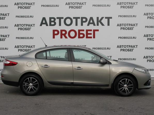 Renault Fluence I Рестайлинг с пробегом 2013 года, цена 595 000 рублей, 174000 км, седан, Автокод Объявления