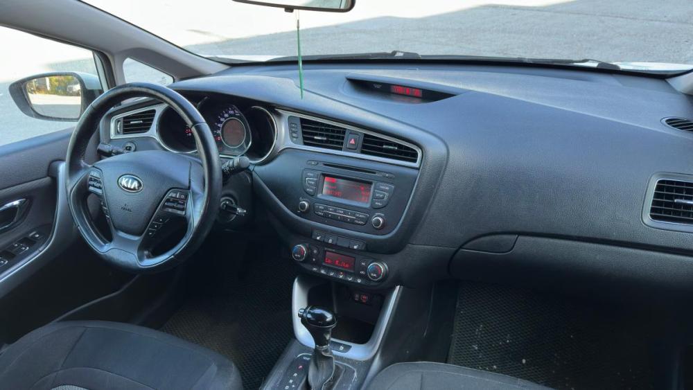 Kia Ceed II Рестайлинг Мурманск  - изображение 11