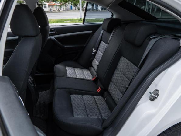 Skoda Octavia II (A5) Рестайлинг с пробегом 2012 года, цена 830 000 рублей, 291379 км, лифтбек, Автокод Объявления