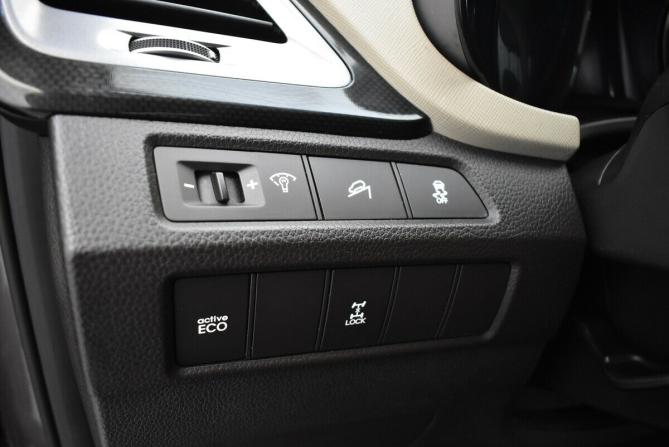 Hyundai Santa Fe III с пробегом 2013 года, цена 1 790 000 рублей, 189328 км, внедорожник, Автокод Объявления