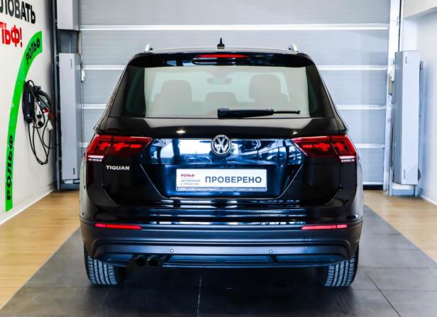 Volkswagen Tiguan II с пробегом 2019 года, цена 2 215 000 рублей, 117556 км, внедорожник, Автокод Объявления