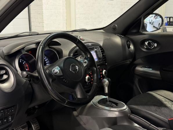 Nissan Juke I с пробегом 2012 года, цена 950 000 рублей, 231320 км, внедорожник, Автокод Объявления