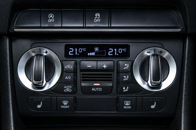 Audi Q3 I (8U) с пробегом 2011 года, цена 1 549 000 рублей, 212000 км, внедорожник, Автокод Объявления