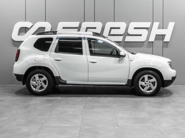 Renault Duster I Рестайлинг с пробегом 2015 года, цена 1 199 000 рублей, 126118 км, внедорожник, Автокод Объявления