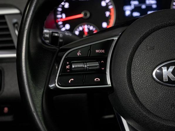 Kia Optima IV Рестайлинг с пробегом 2019 года, цена 1 959 000 рублей, 128830 км, седан, Автокод Объявления