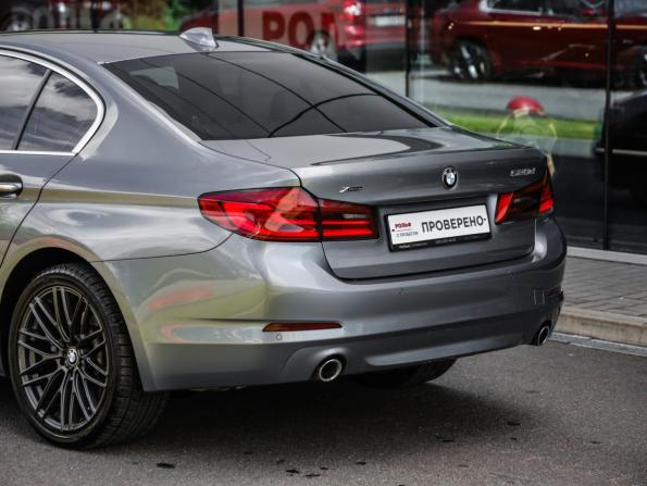 BMW 5 серии VII (G30/G31/G38) с пробегом 2017 года, цена 2 375 000 рублей, 266703 км, седан, Автокод Объявления
