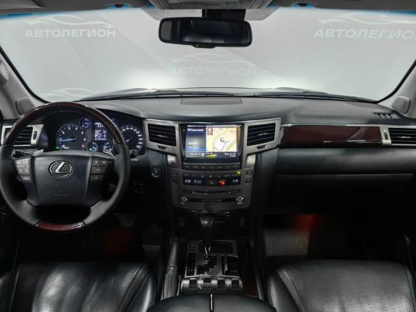 Lexus LX III Рестайлинг с пробегом 2013 года, цена 4 870 000 рублей, 201532 км, внедорожник, Автокод Объявления