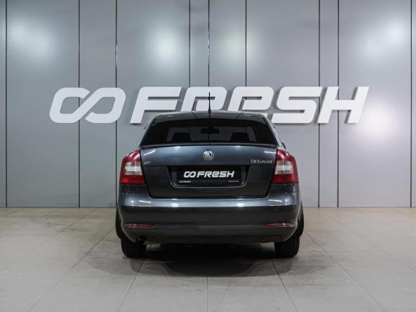 Skoda Octavia II (A5) Рестайлинг с пробегом 2012 года, цена 929 000 рублей, 130536 км, лифтбек, Автокод Объявления
