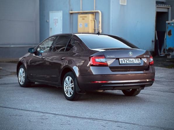 Skoda Octavia III (A7) Рестайлинг с пробегом 2017 года, цена 1 550 000 рублей, 195058 км, лифтбек, Автокод Объявления