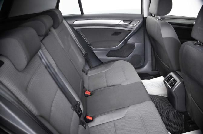 Volkswagen Golf VII с пробегом 2013 года, цена 1 449 000 рублей, 213265 км, хэтчбек, Автокод Объявления