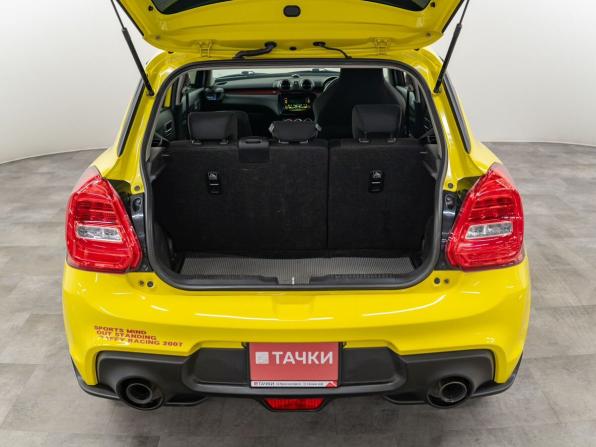 Suzuki Swift V с пробегом 2019 года, цена 1 330 000 рублей, 133500 км, хэтчбек, Автокод Объявления