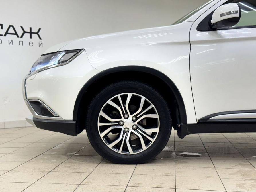 Mitsubishi Outlander III Рестайлинг 2 Санкт-Петербург  - изображение 29