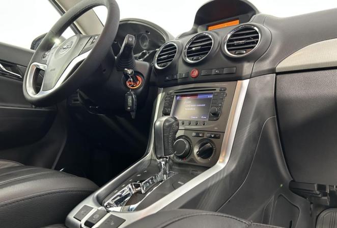 Opel Antara I Рестайлинг с пробегом 2013 года, цена 1 130 000 рублей, 141047 км, внедорожник, Автокод Объявления