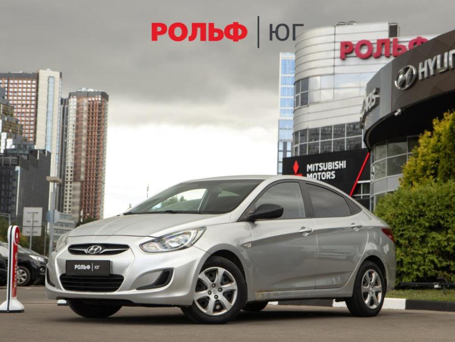 Hyundai Solaris I Москва  - изображение 1